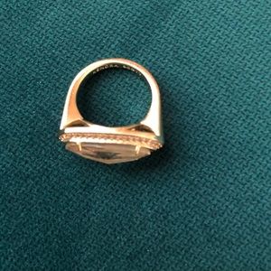 Kendra Scott Goldtone Ring size 6
